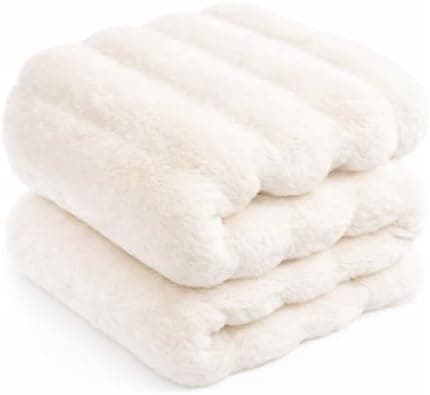 Touchat Luxury Faux Rabbit Fur Throw Blanket for Couch, Super Heavy Warm Cozy Fuzzy Blanket for Sofa Bedroom Living Room, Ultra Soft Fluffy Reversible Plush Blanket for Home Decor Gifts,Cream White
