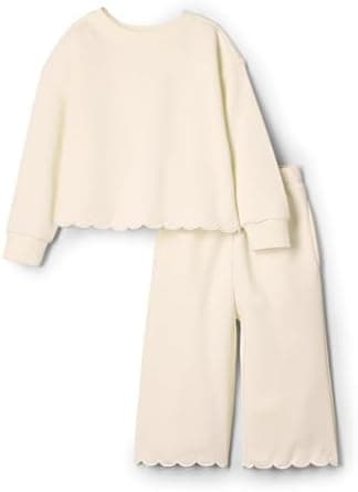 Amazon Essentials x Sofia Grainge Toddlers and Baby Girls' French Terry Sweatshirt Pant and Top Set