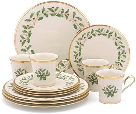 Lenox Dinnerware Set, Holiday 12-Piece Set, Service For 4, Porcelain Plate, Berry Motif With 24-Karat Gold Accents, Christmas Dinner Plates, Salad Plates And Mugs, Dishwasher Safe (Assorted, 12 Piece)