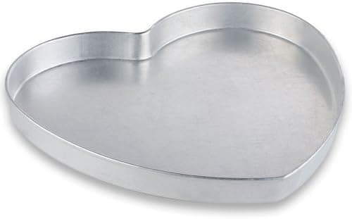 American Metalcraft HPP16 Heart Pizza Pan