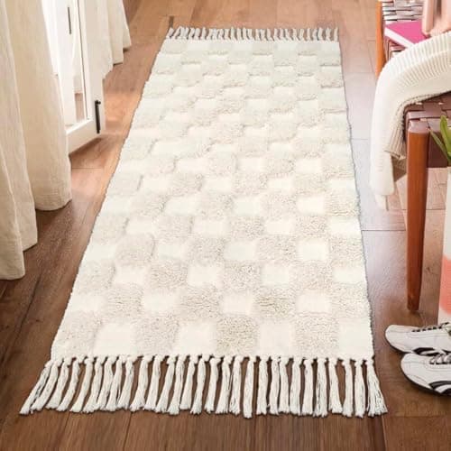 Lanffia Boho Checkered Tufted Rug - 2x5 Runner Rug Beige Hallway Runner Washable with Tassels Indoor Farmhouse Floor Carpet for Kitchen Bathroom Laundry Doorway Bedroom Living Room